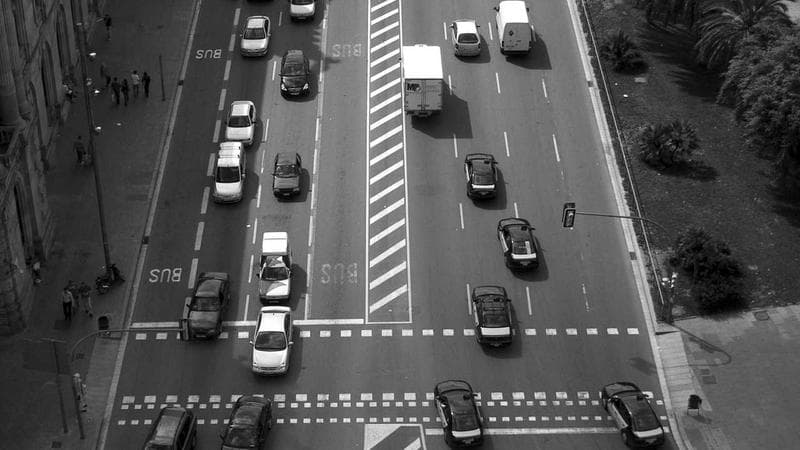 Escola técnica inaugura laboratório de robótica